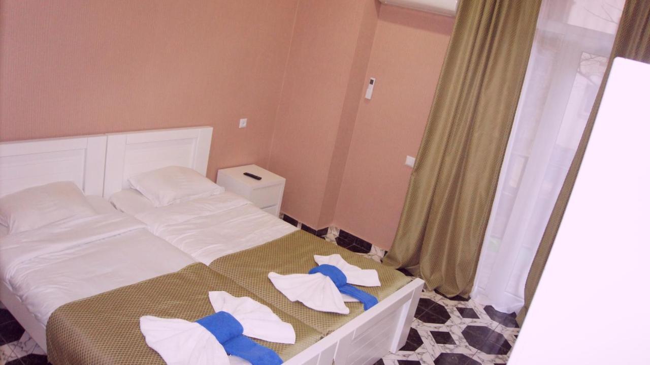 Elite Lux Hotel Тбилиси Екстериор снимка